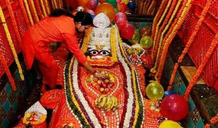5 magical temples of lord hanuman- Shri Kainchi Dham Bada hanuman mandir Allahabad- Shri Ksainchi Dham